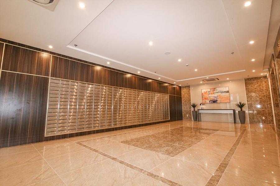 Austin Home Apartment Sky Center - Near Tan Son Nhat Airport Ho-Chi-Minh-Stadt Exterior foto